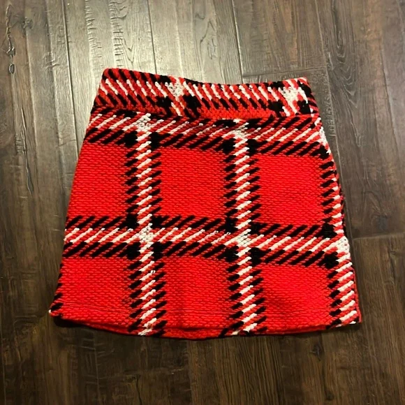 Topshop Thick Wooly Mini Skirt (Size 8) - Picture 2 of 7